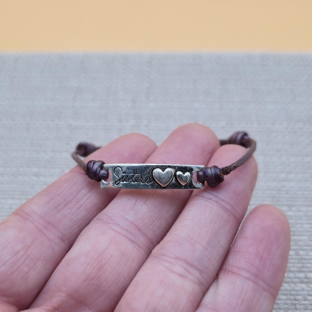 7 Inch Sterling Silver And Leather Sisters Hearts Bracelet B764